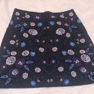 Embroidery club Monaco skirt
